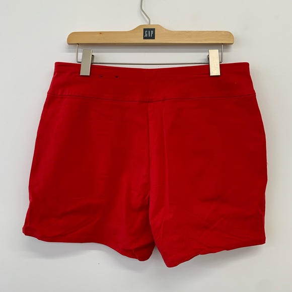 Red INC International Concepts Shorts - Picture 2 of 4